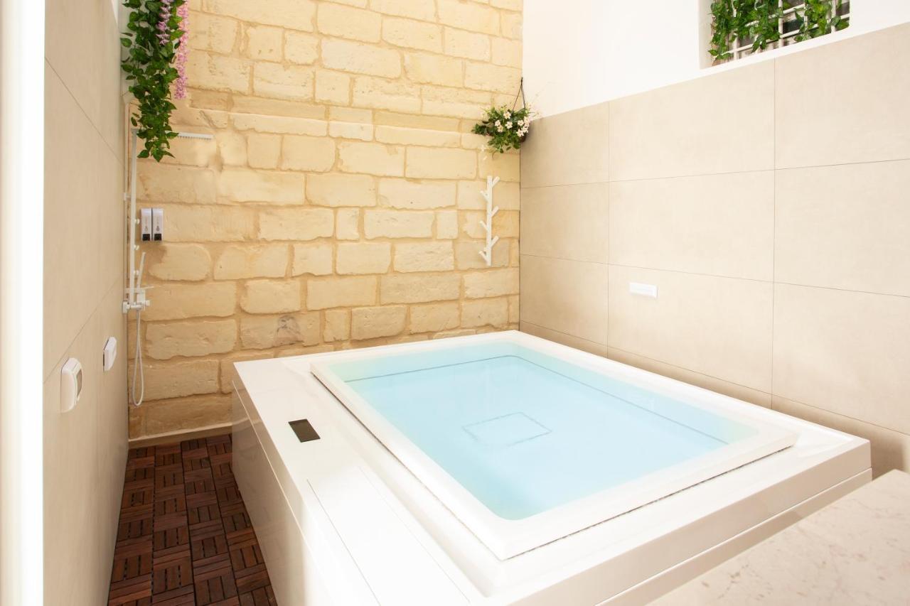 Don Carlo Suite Relais Free Parking - Lecce Selection Экстерьер фото